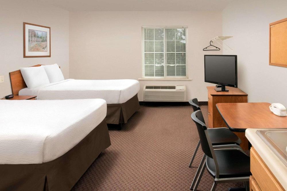 Double Room with Two Double Beds - Non-Smoking interior